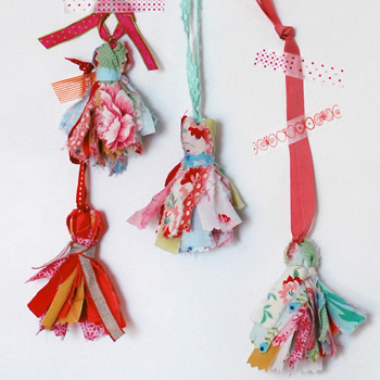 how to make tassels from scrap fabric