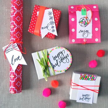 HOLIDAY GIFT TAGS