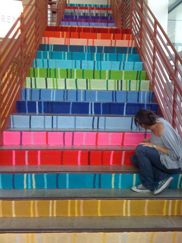 Knitta stairs via the red thread