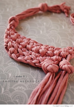 How to make a knotted macrame neckpiece / necklace