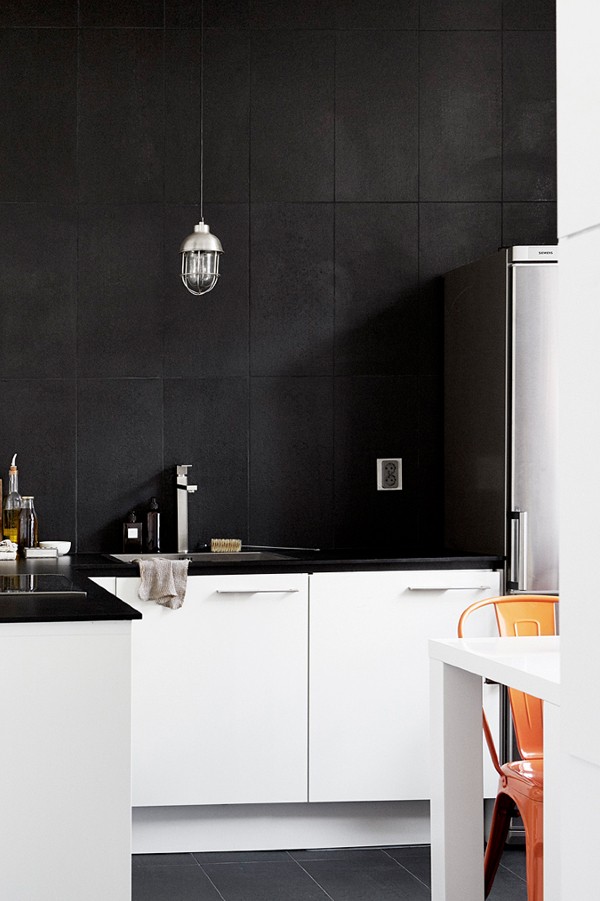 Trend Scout - Black kitchens