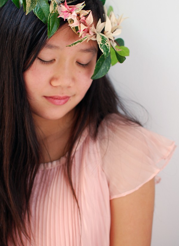 Creativity and tweens: Making Foliage Crowns