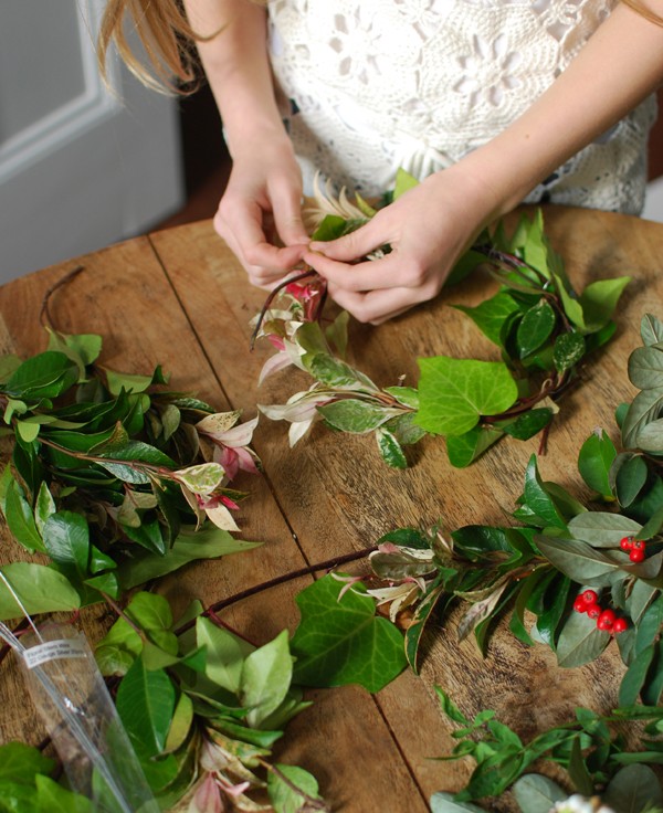 Creativity and tweens: Making Foliage Crowns