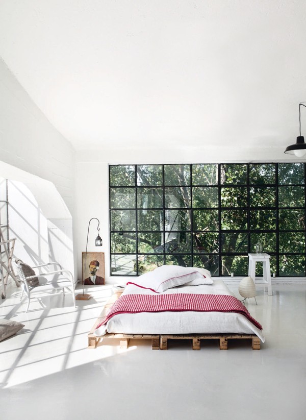 Loft Apartment. Photo: Helenio Barbetta /Living Inside. Styling: Chiara Dal Canto. Elle Decoration UK