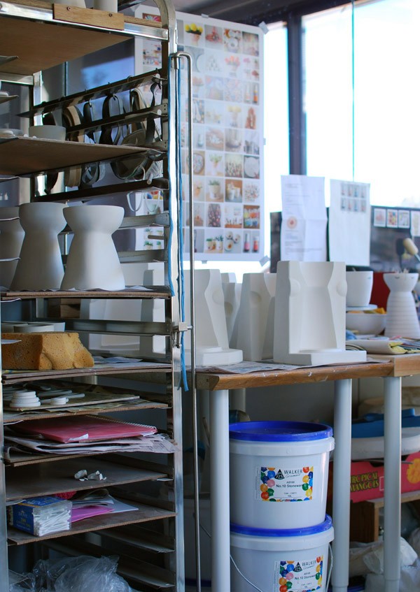 Studio tour and interview with ceramicist Vanessa Holle aka Vanessa Bean. Photo Lisa Tilse for We Are Scout