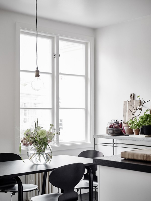 A light filled apartment in Sweden