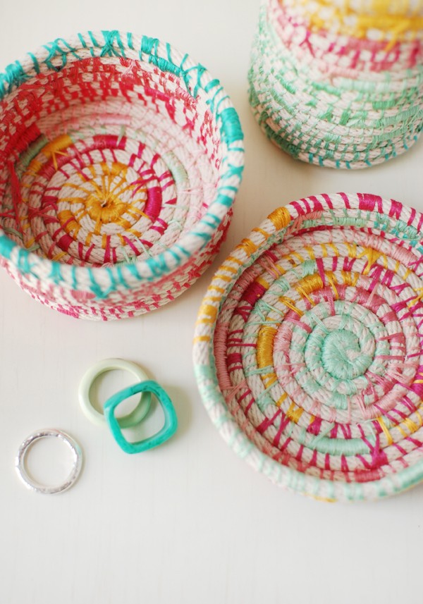 How to Make Coiled Vessels by LIsa Tilse for Mollie Makes. 