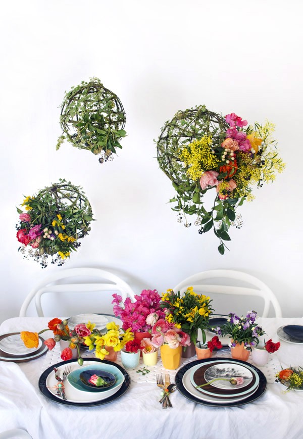 BLOOMING BEAUTY! How to style the ultimate spring brunch tabletop. Photo and styling by Lisa Tilse for We Are Scout.