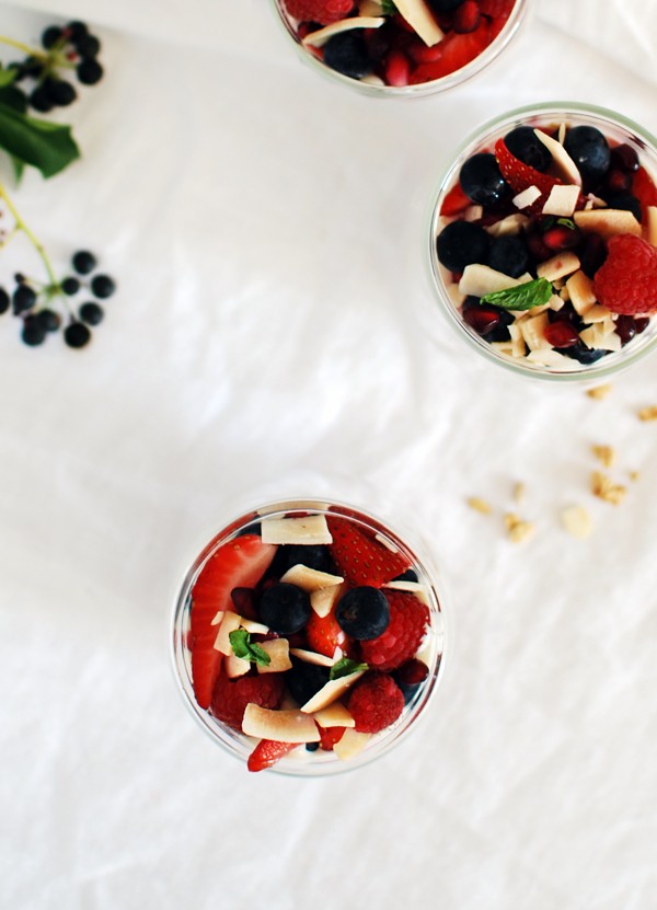 Recipe: Layered Strawberry Chia Brunch Bowl