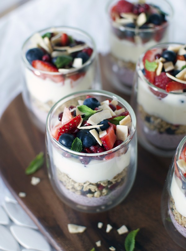 Recipe: Layered Strawberry Chia Brunch Bowl