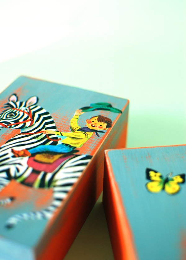 We-Are-Scout_vintage-storybook-blocks_DIY_22