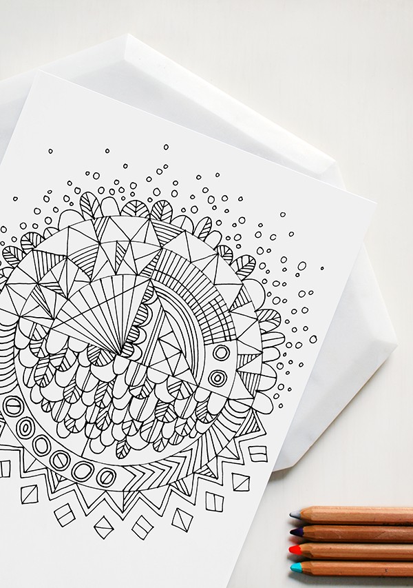 Free colouring poster: a modern mandala by Lisa Tilse for We Are Scout. Free printable.