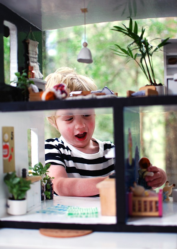 Scandi summer house-style doll house makeover. Photos by Lisa Tilse for We Are Scout.