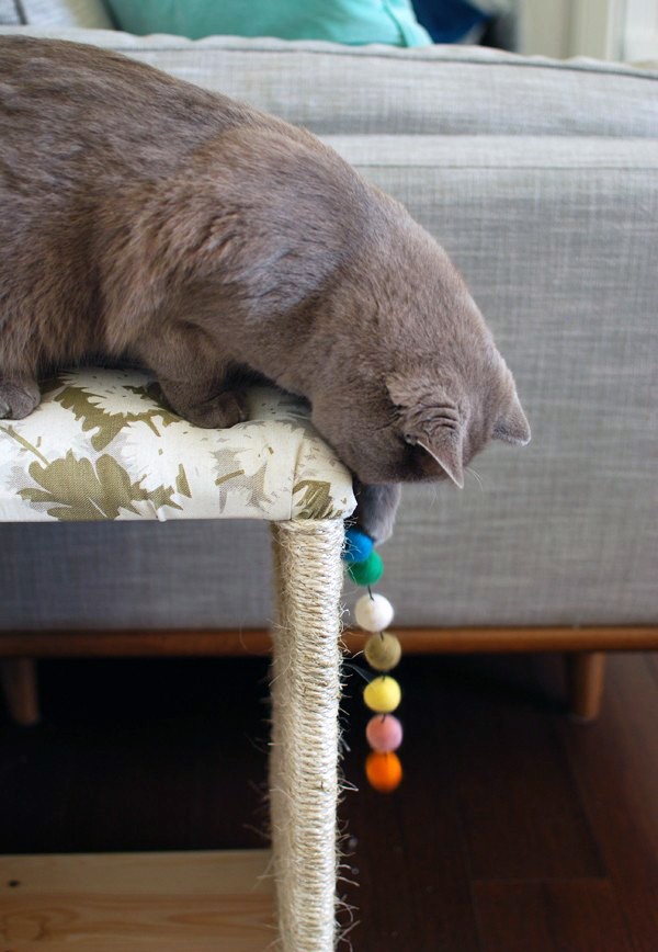 TOP 20 posts on We Are Scout 2015 - Ikea hack - make a modern cat scratcher