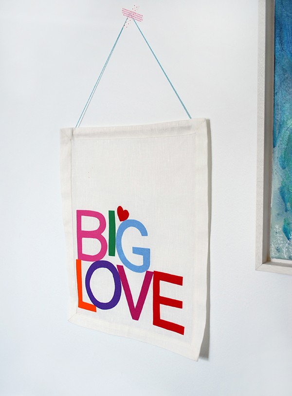 A Valentine's gift that's big on style (and love!). And there's no sewing involved!