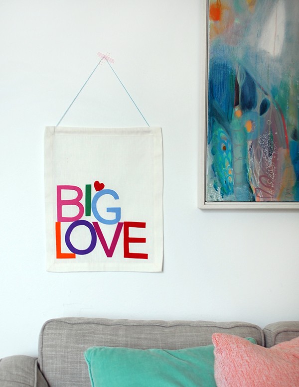 A Valentine's gift that's big on style (and love!). And there's no sewing involved!