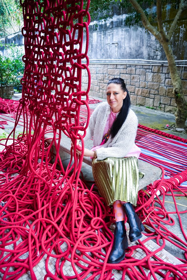 Australian fiber artist Natalie Miller made the world's biggest macrame chandeliers with 10km (6 miles) of rope. 