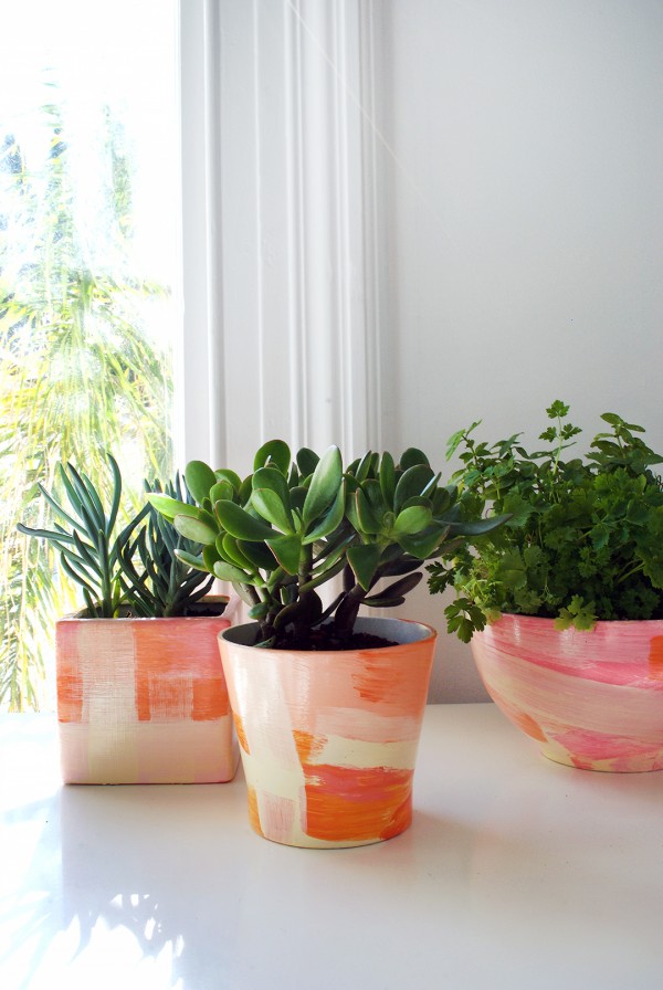 DIY - give old thrifted pots new life a designer makeover