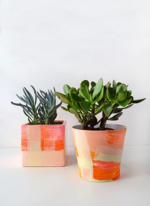 DIY - give old thrifted pots new life a designer makeover