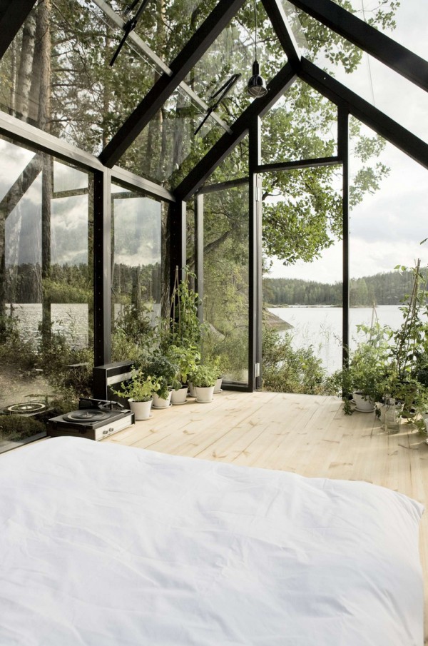 Prefabricated Greenhouse turned Summer House in Finland