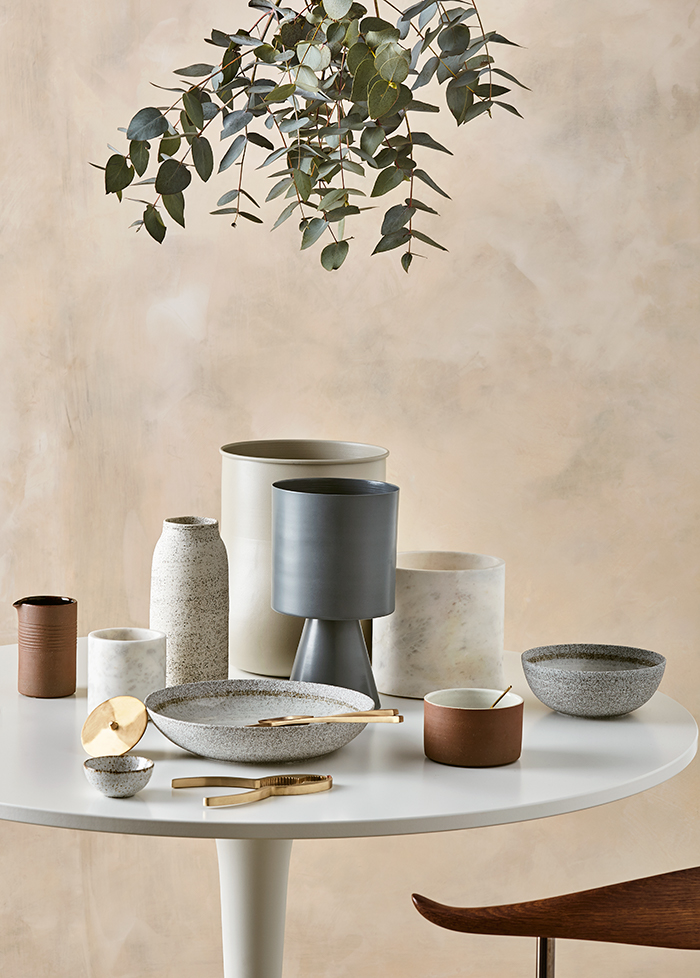 Stunning ceramics. Beautiful styling. Lightly Cinnamon homewares.