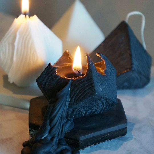 Black Arrow Candles