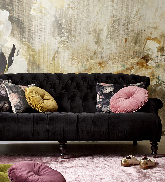 Black velvet sofa goals