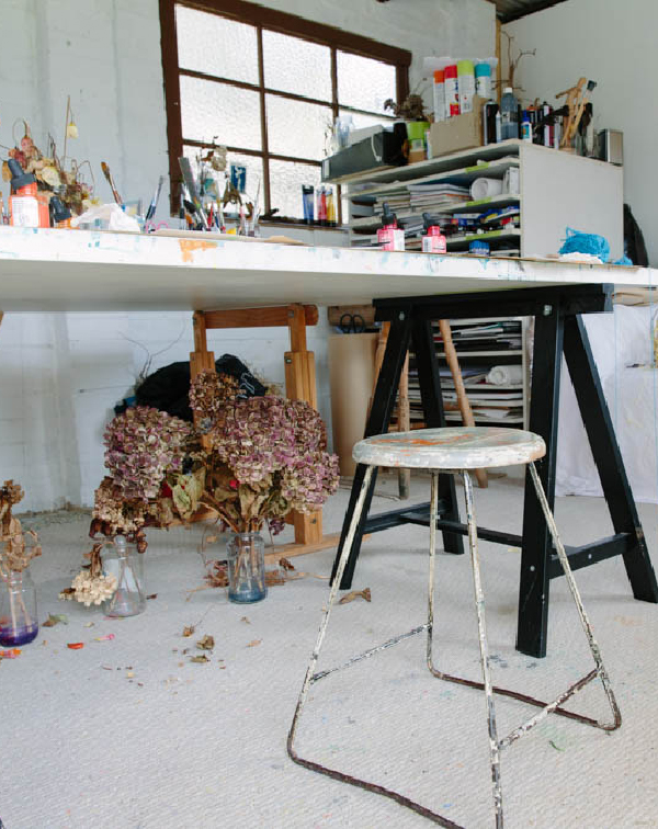 the studio of sydney based artist Fiona Chandler