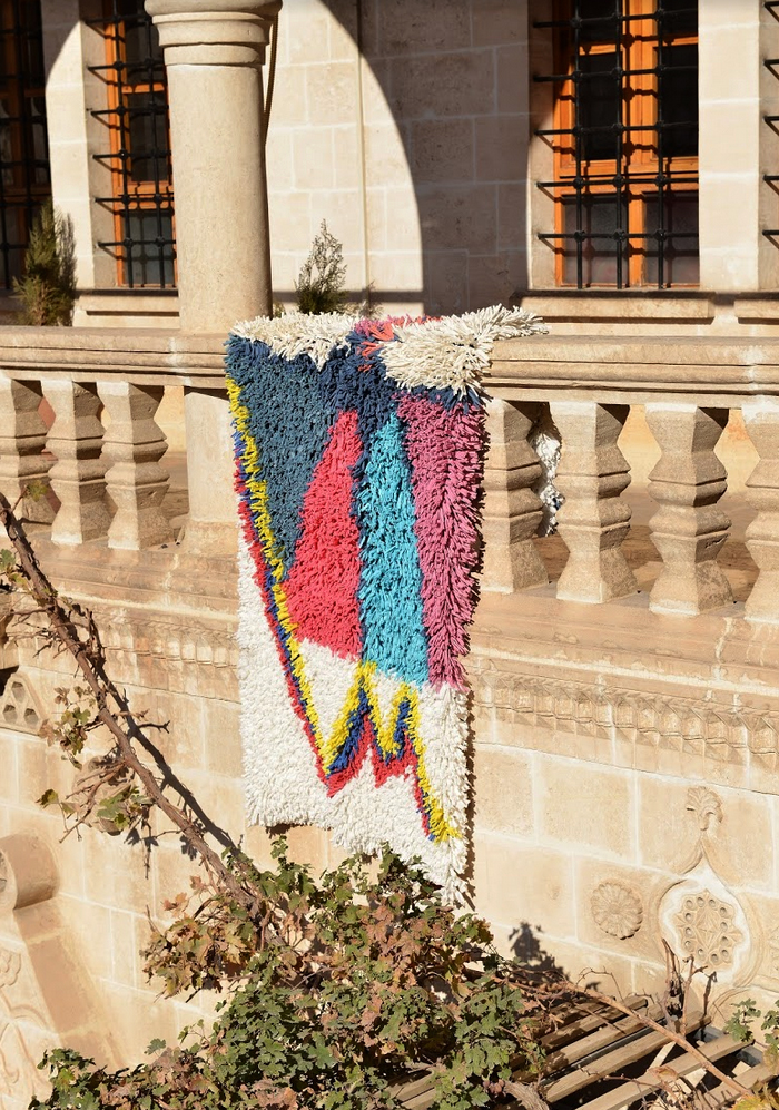 RAGMATE Rugs - employing Syrian refugee women