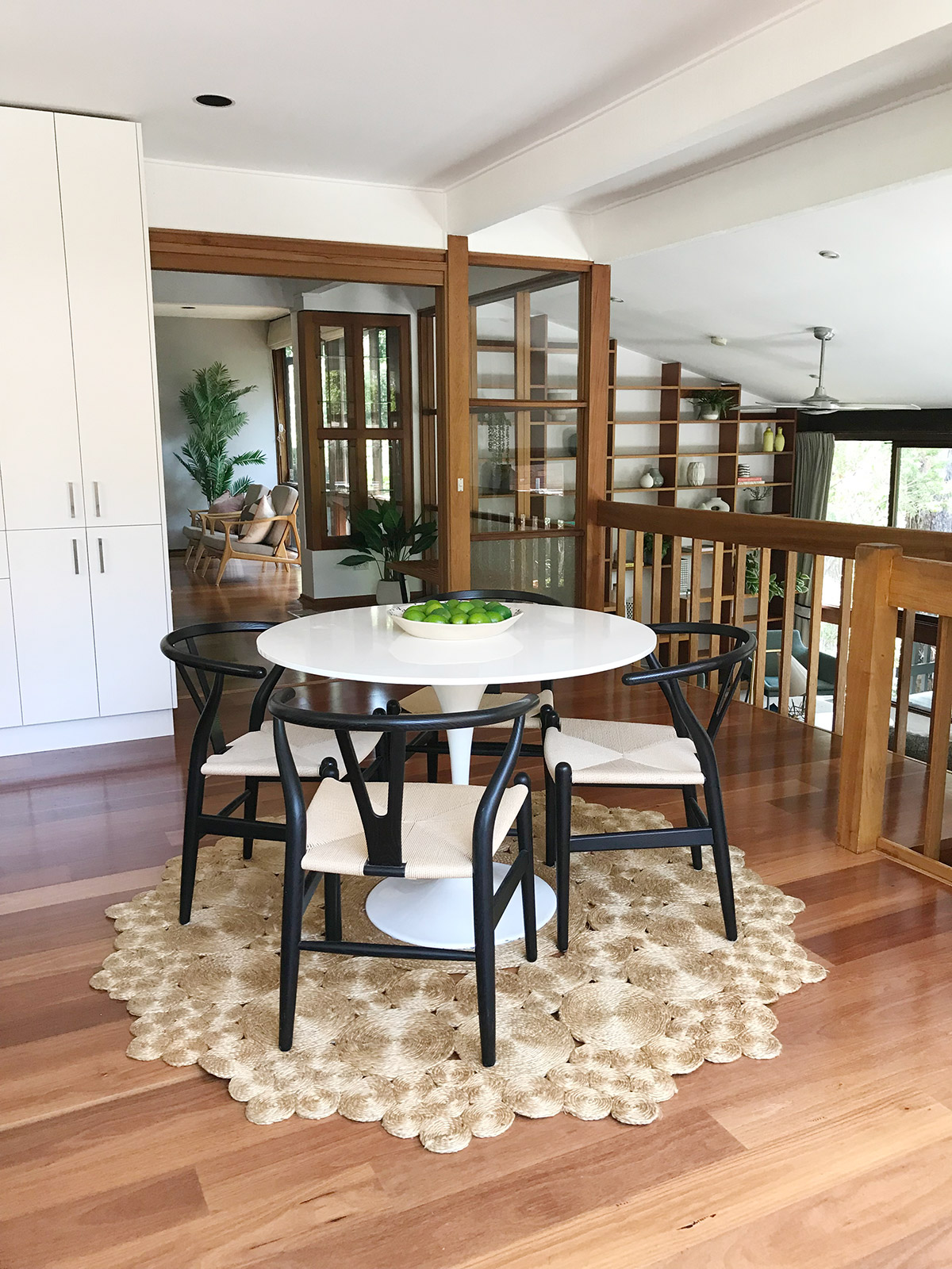 A fabulous mid century Pettit + Sevitt Sydney home