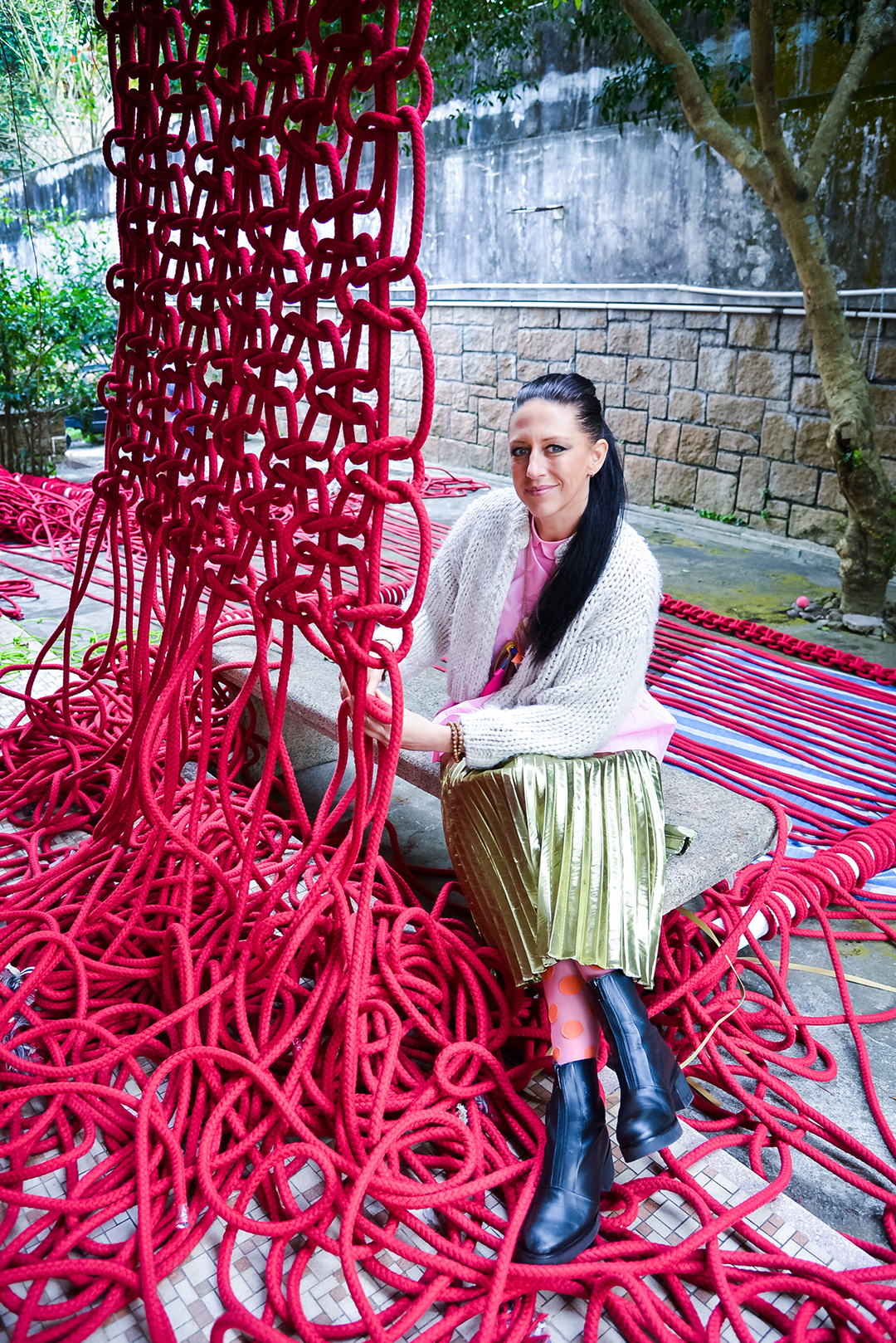 Australian fiber artist Natalie Miller made the world's biggest macram...